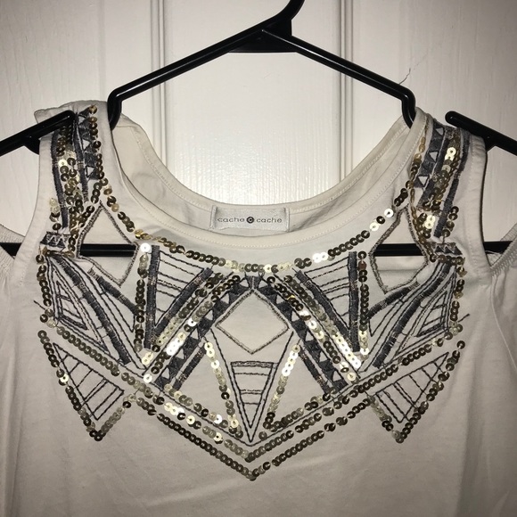 off the shoulders small sleeves t shirt, +sequins - Picture 2 of 4